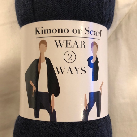 Kimono or Scarf - Picture 2 of 3